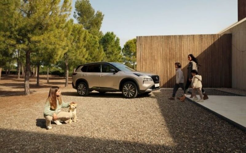 HÄSTI VARUSTATUD X-TRAIL 4x4 HÜBRIID 40 690 €